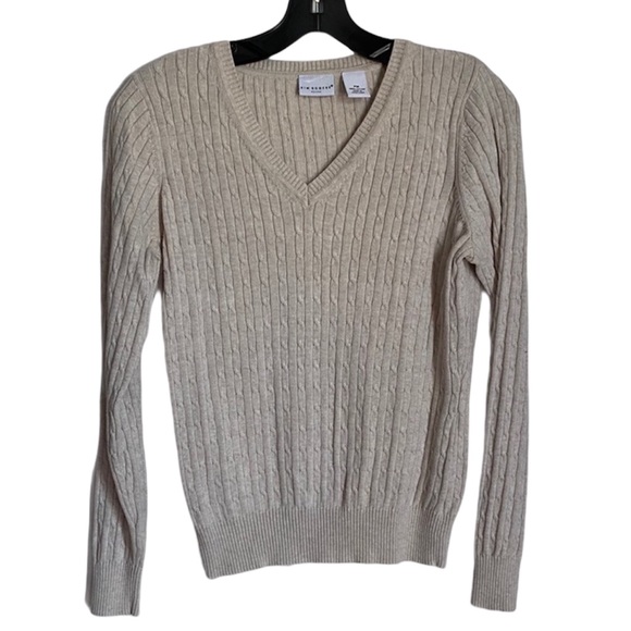 Vintage Sweaters - VINTAGE BASIC OATMEAL V NECK SWEATER